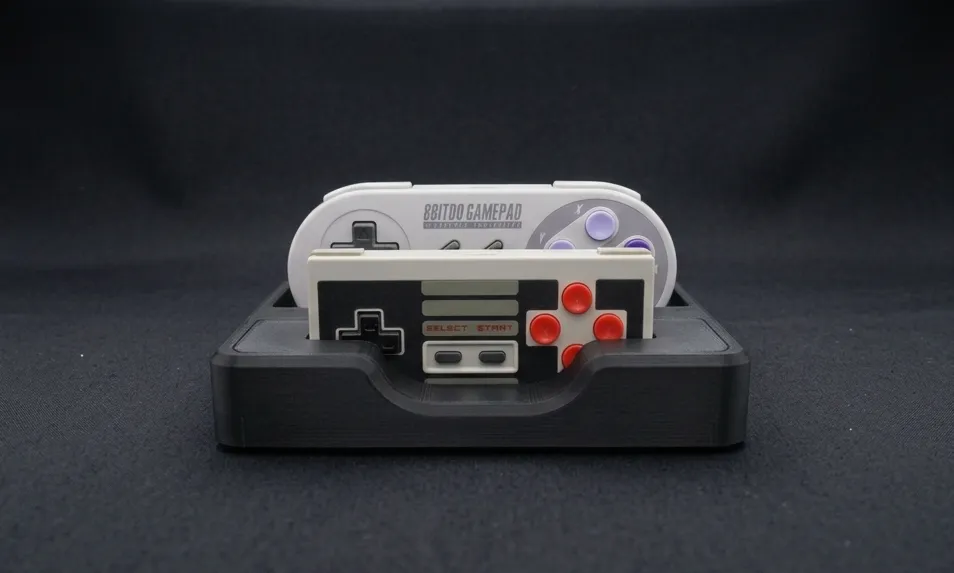 8BitDO N30 Controller Stand, photo 2 of 5 - 8BitDO N30 Controller Stand Toys & Games
