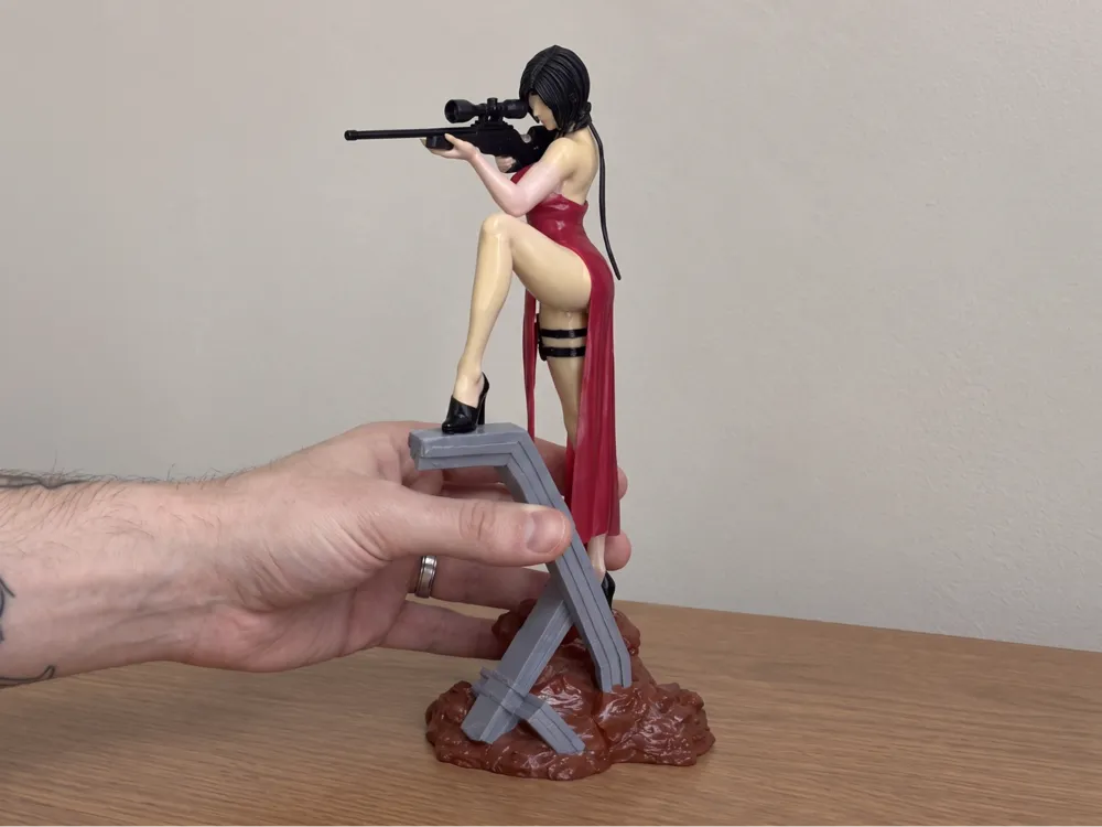Ada Wong Sniper Figure