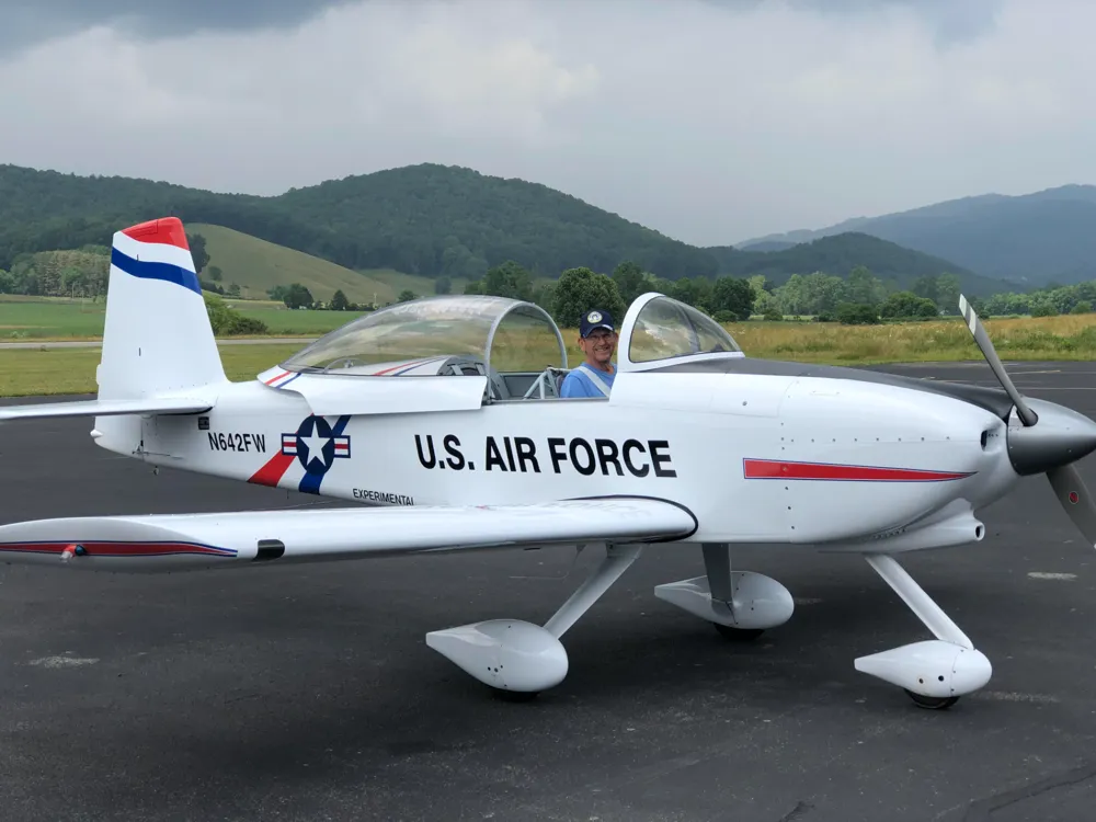 Airplane RV-8