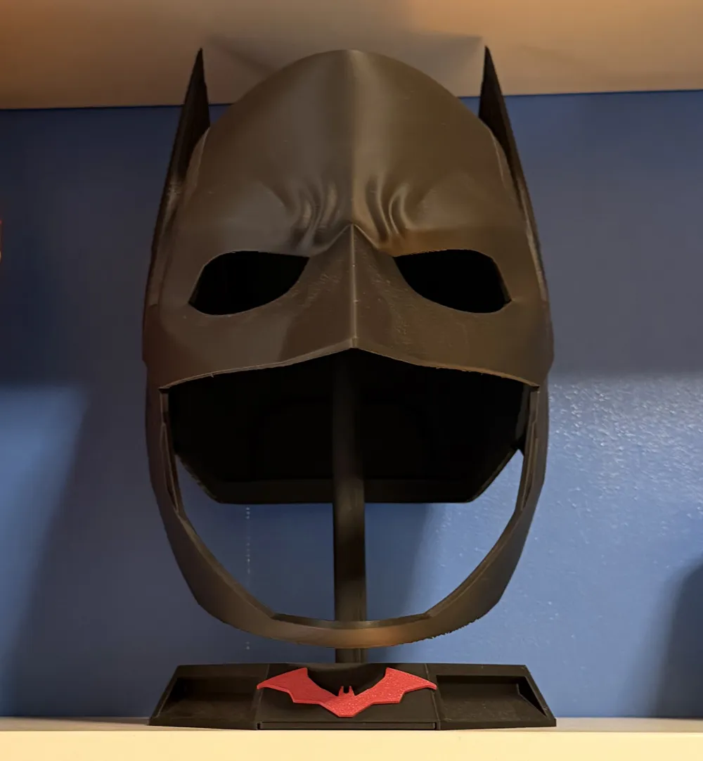 Universal Base/Support for Masks and Helmets, photo 3 of 5 - Universal Base/Support for Masks and Helmets Props & Cosplays