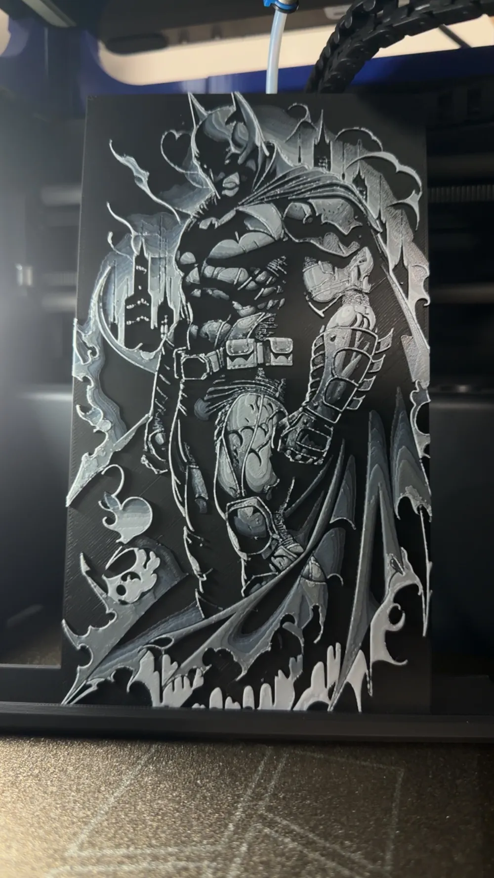 BATMAN Hueforge, photo 3 of 4 - BATMAN Hueforge Generative 3D Model