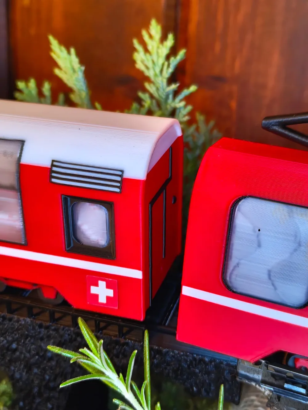 Bernina Express, photo 2 of 5 - Bernina Express Household