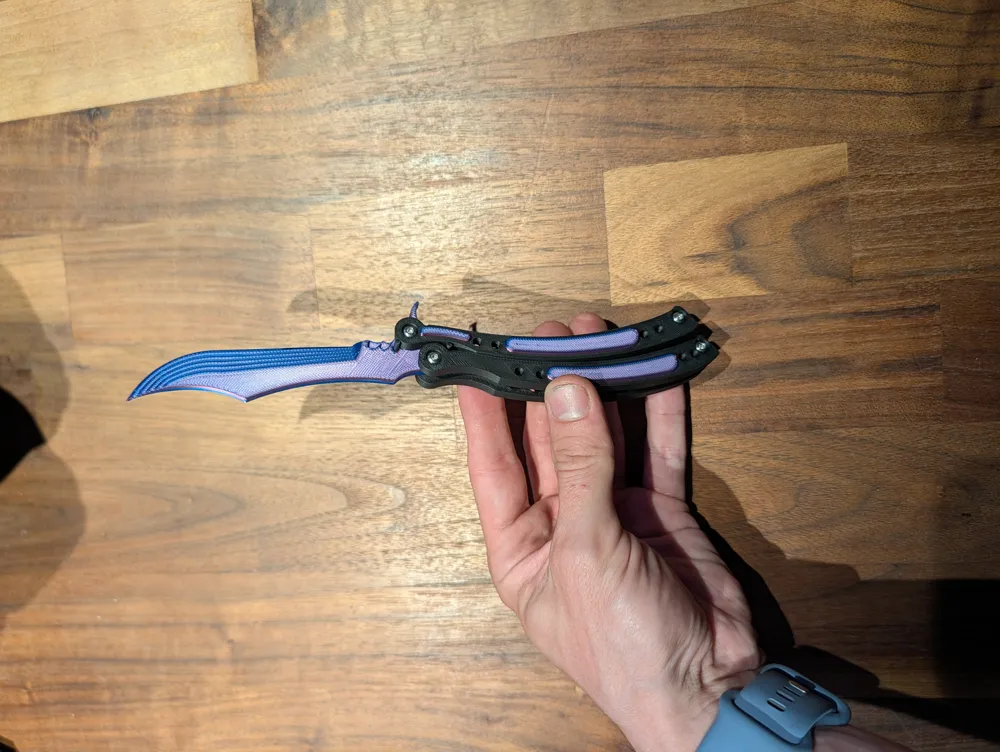 CS Butterfly Knife, photo 3 of 5 - CS Butterfly Knife Props & Cosplays