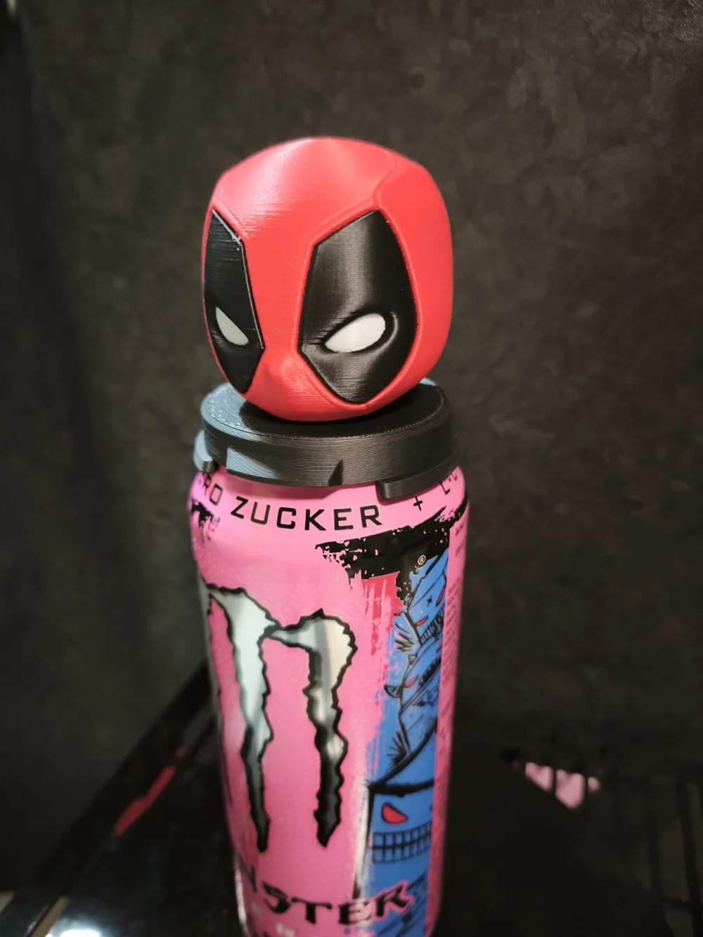Deadpool Can Topper, photo 3 of 3 - Deadpool Can Topper Tools