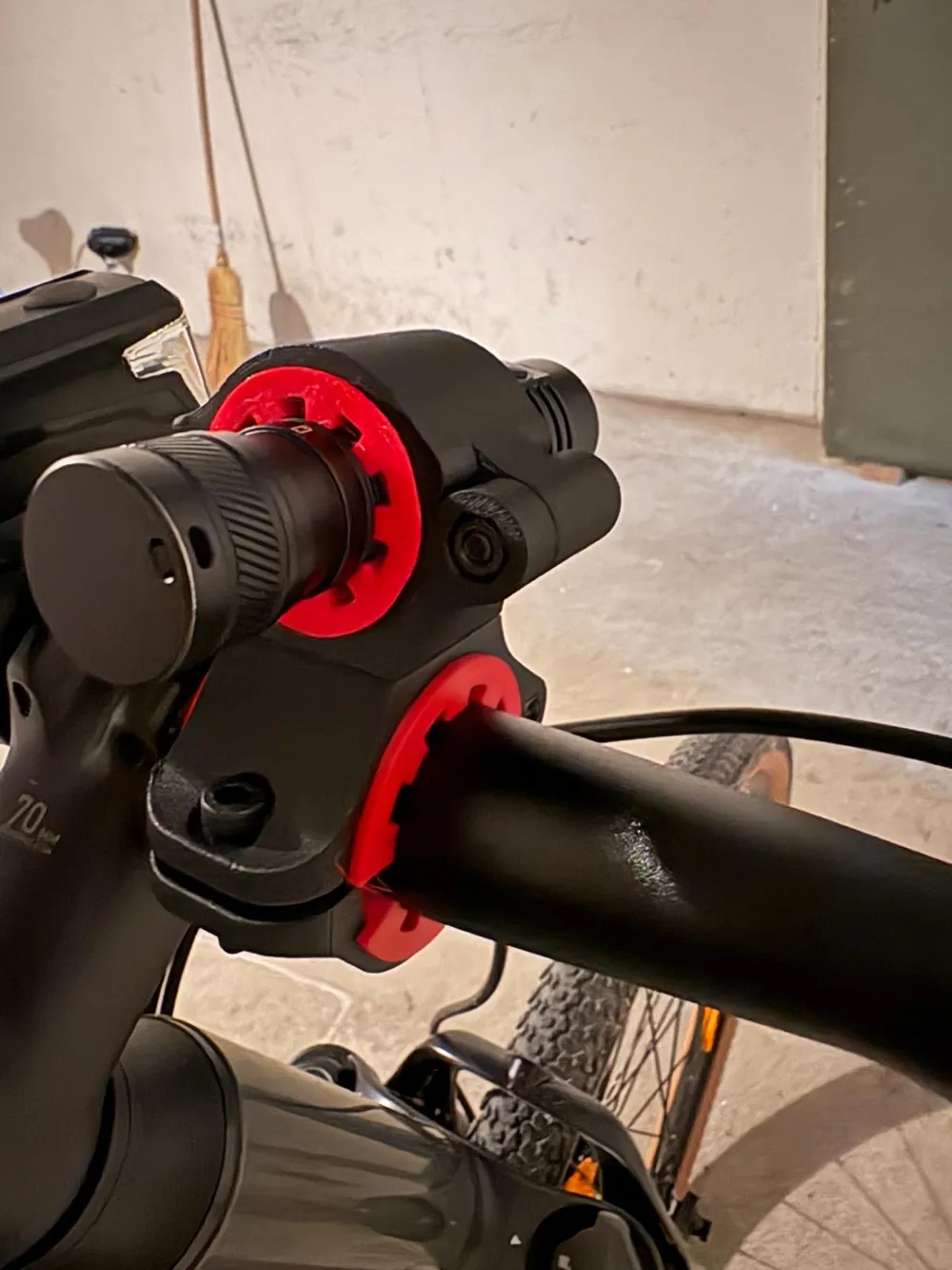 Bike light mount, photo 4 of 4 - Bike light mount Hobby & DIY