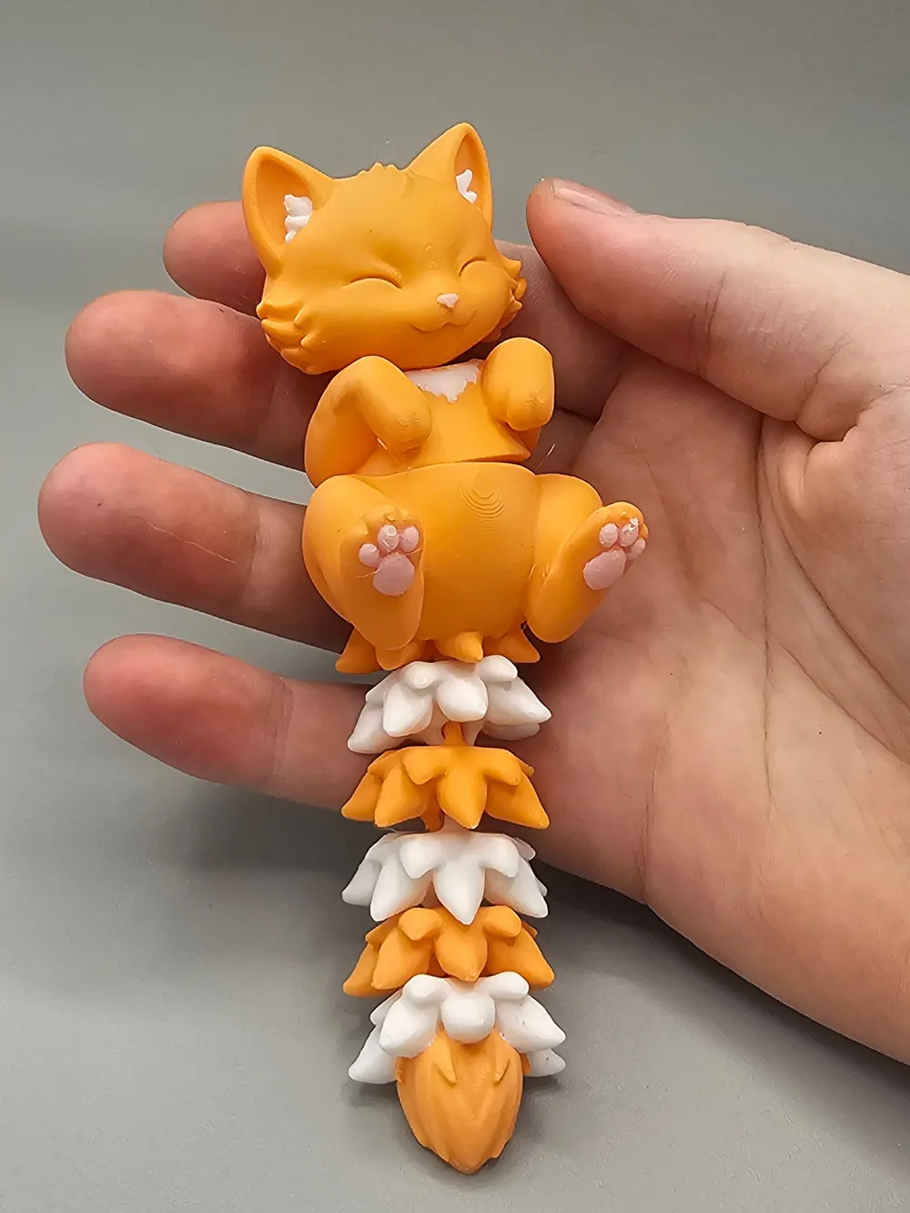 Flexi fidget cat, photo 3 of 4 - Flexi fidget cat Miniatures