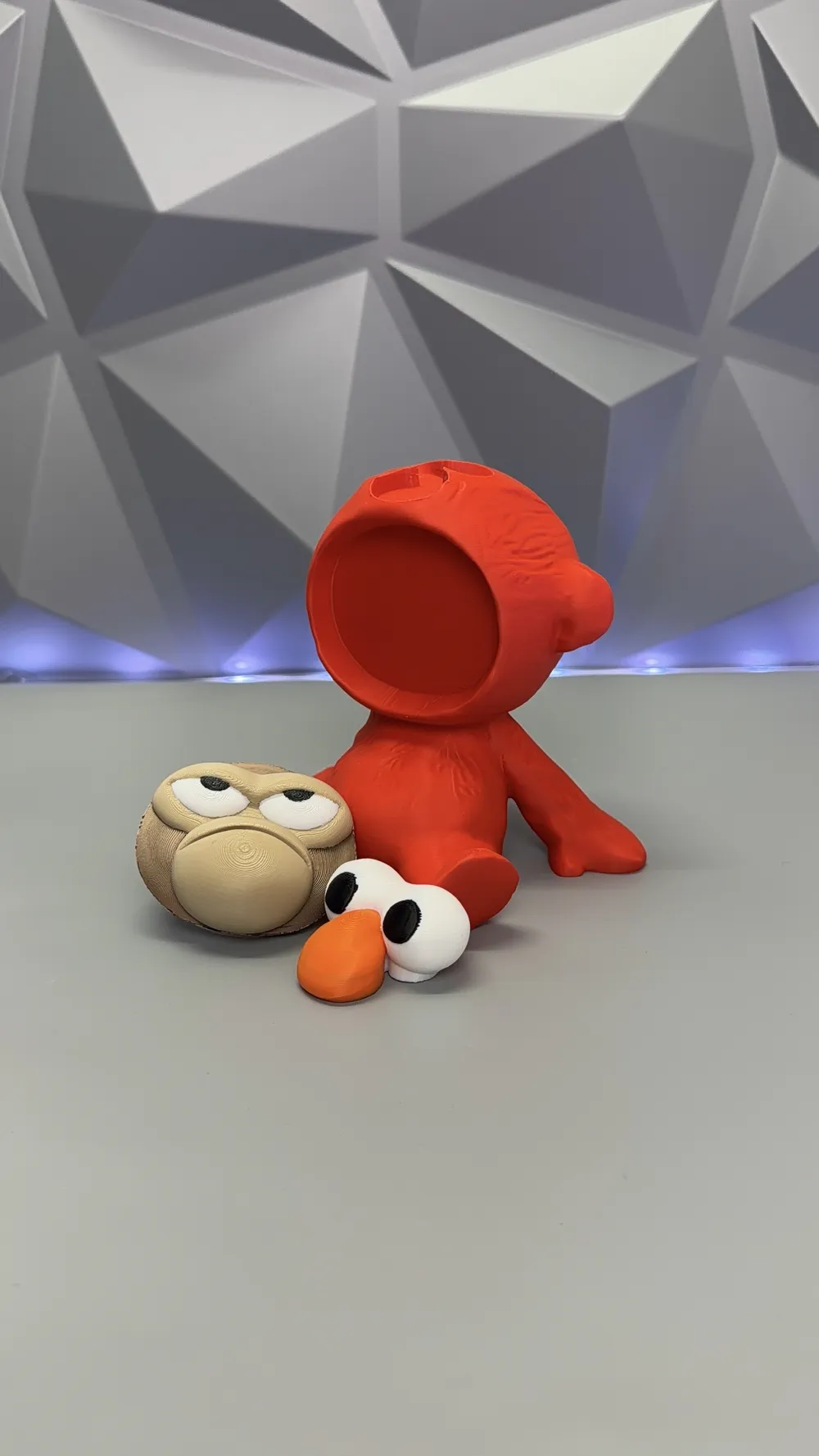 Grumpy Elmo, photo 5 of 5 - Grumpy Elmo Toys & Games