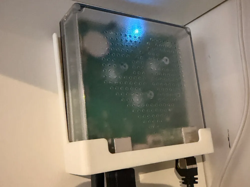 Home Assistant Green mounting bracket - 3D printed Other Hobby & DIY, in stock in India