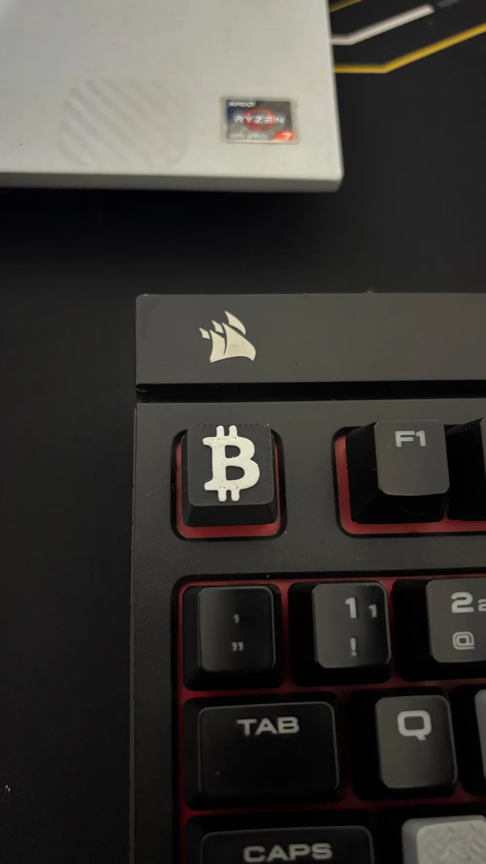KEYCAP BITCOIN FOR MECHANICAL KEYBOARD, photo 4 of 5 - KEYCAP BITCOIN FOR MECHANICAL KEYBOARD Hobby & DIY