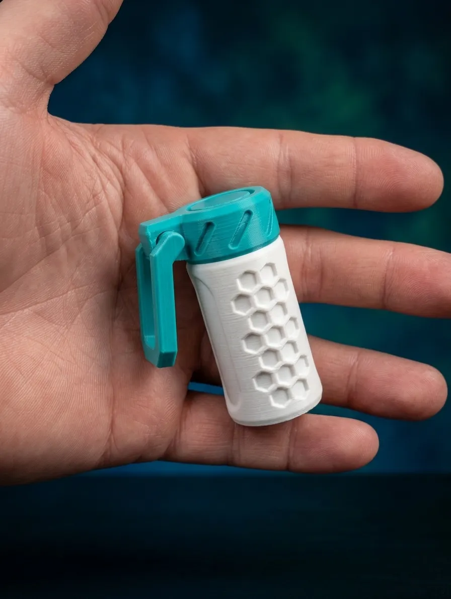 Micro Carry - mini capsule, photo 2 of 5 - Micro Carry - mini capsule Tools