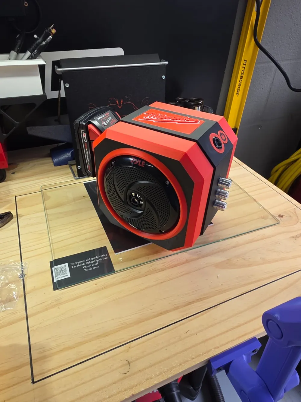 Milwaukee M18 Bluetooth speaker, photo 5 of 5 - Milwaukee M18 Bluetooth speaker Hobby & DIY