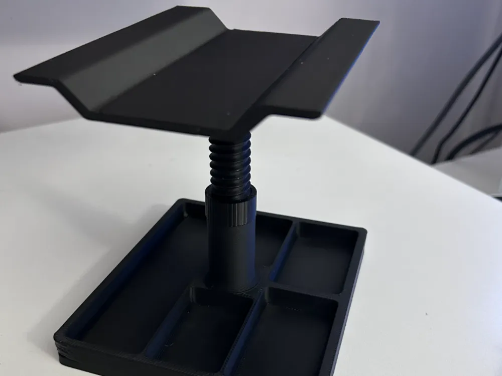Nikolai Xander RC Car Stand - Traxxas, Axial