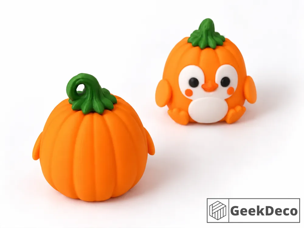 Pumpkin Penguin Halloween Keychain, photo 4 of 4 - Pumpkin Penguin Halloween Keychain Household