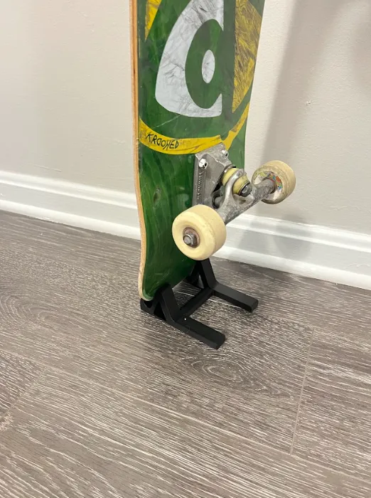 Skateboard Floor Stand, photo 3 of 4 - Skateboard Floor Stand Hobby & DIY