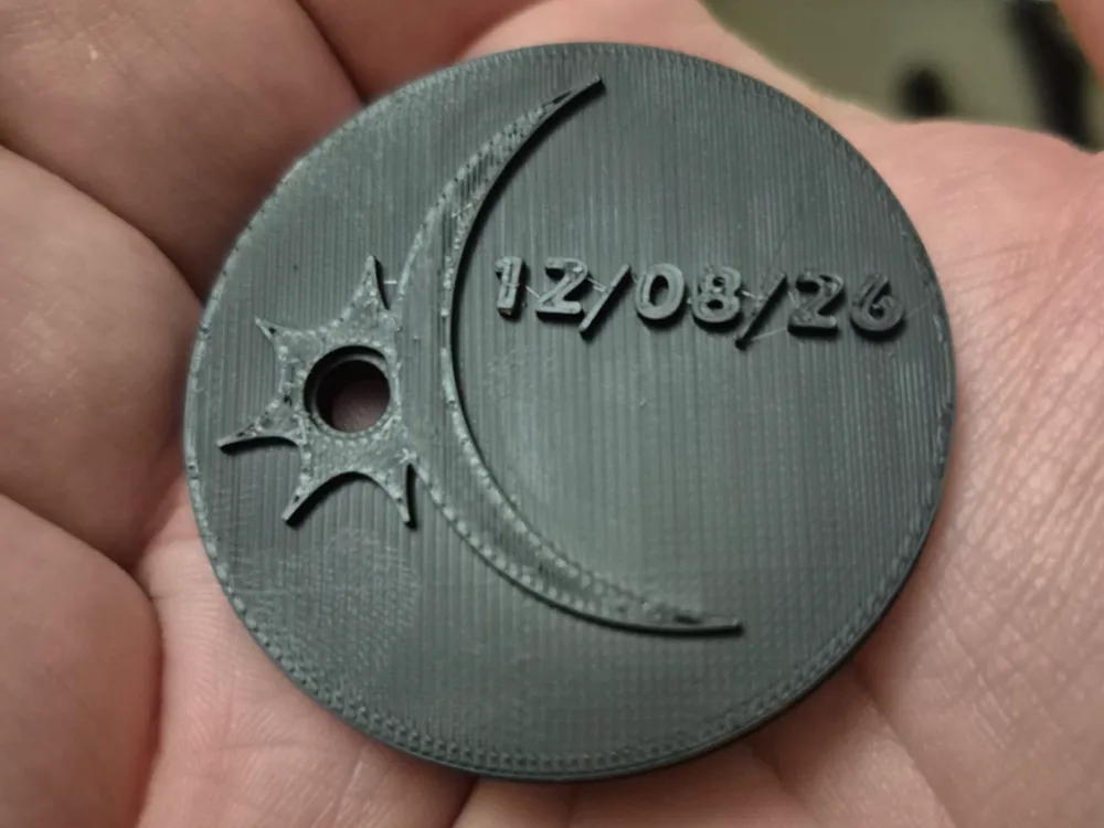 Solar Eclipse pinhole coin