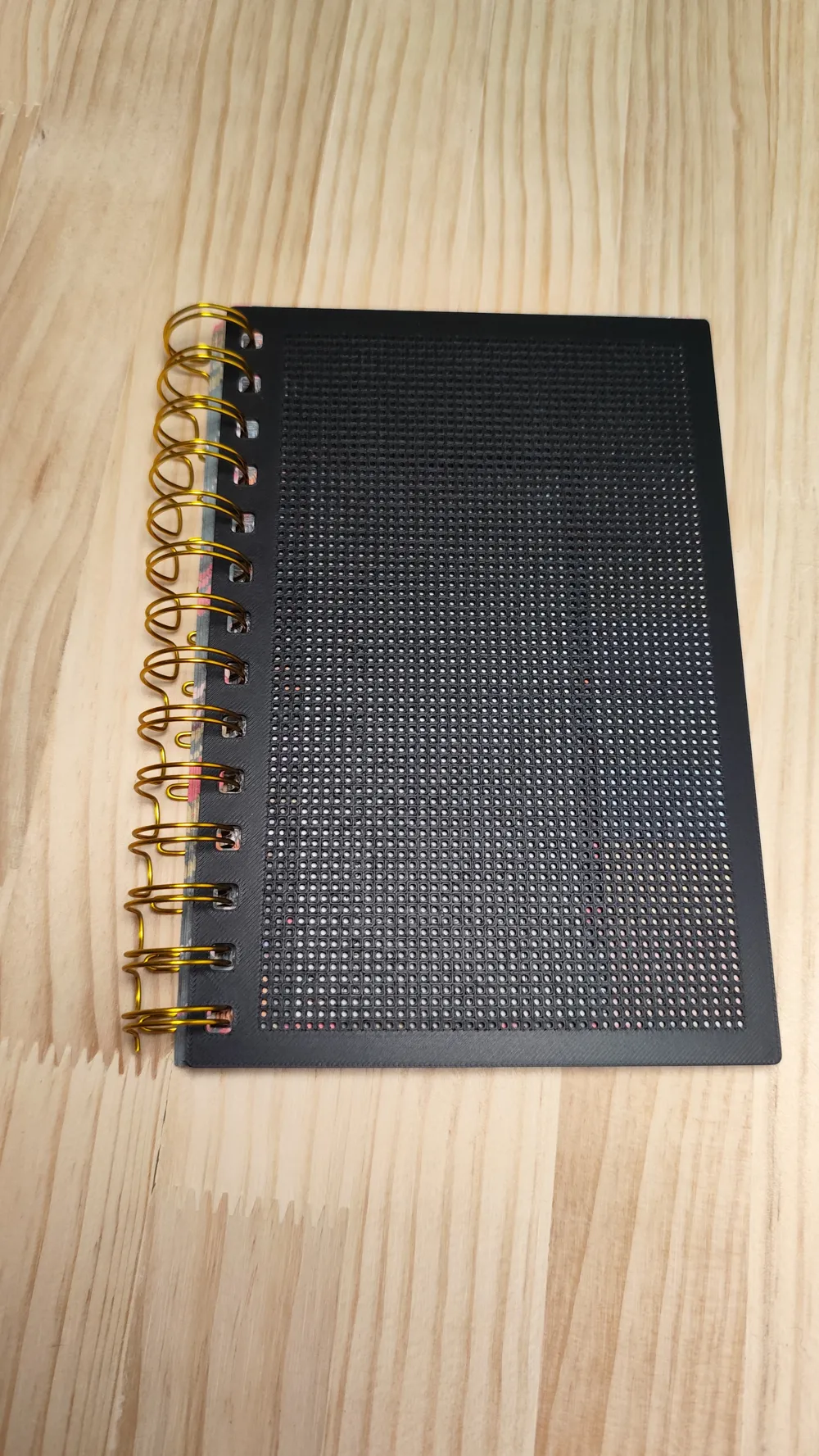 Stitchable Notebook Cover 2 Sizes, photo 2 of 4 - Stitchable Notebook Cover 2 Sizes Hobby & DIY