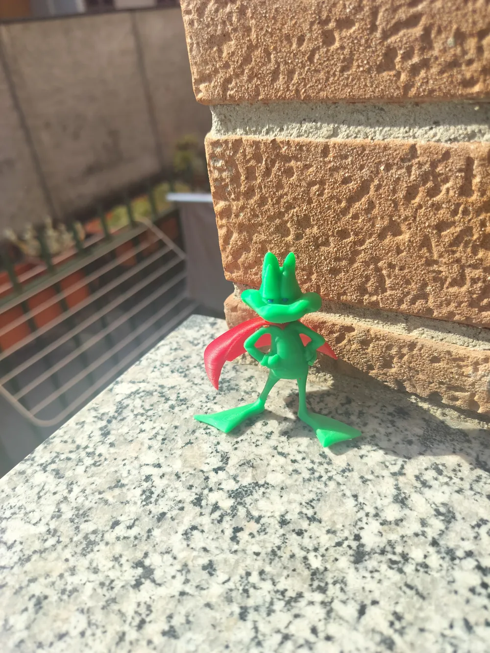 SuperFrog, photo 2 of 3 - SuperFrog Miniatures