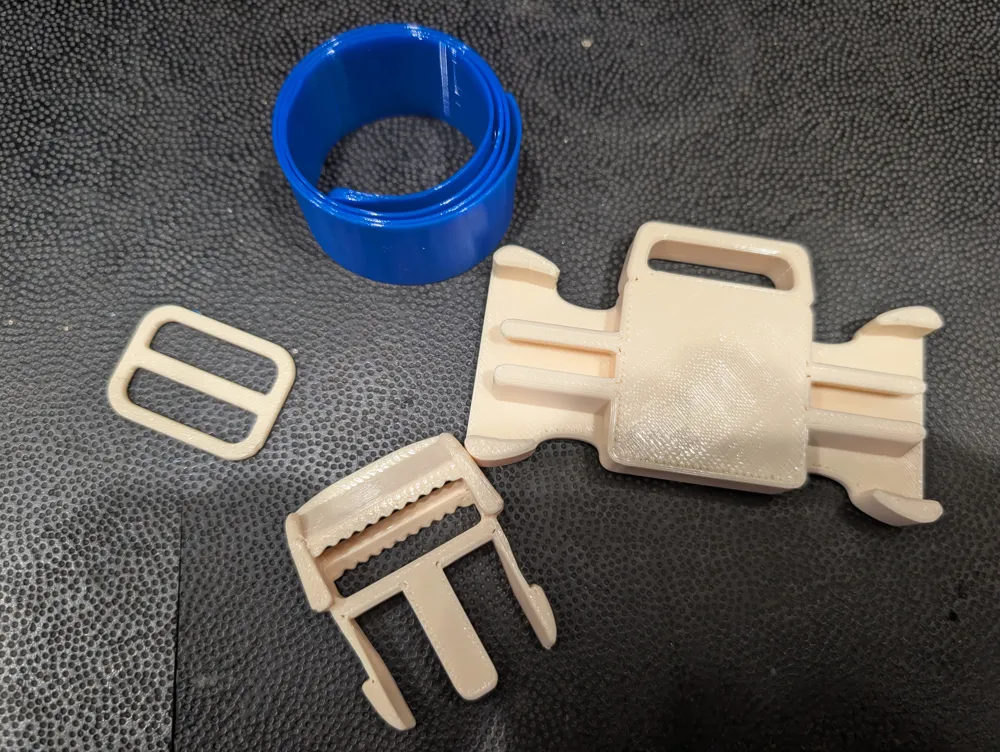 TMT Center Seat Buckle Kit, photo 2 of 5 - TMT Center Seat Buckle Kit Hobby & DIY