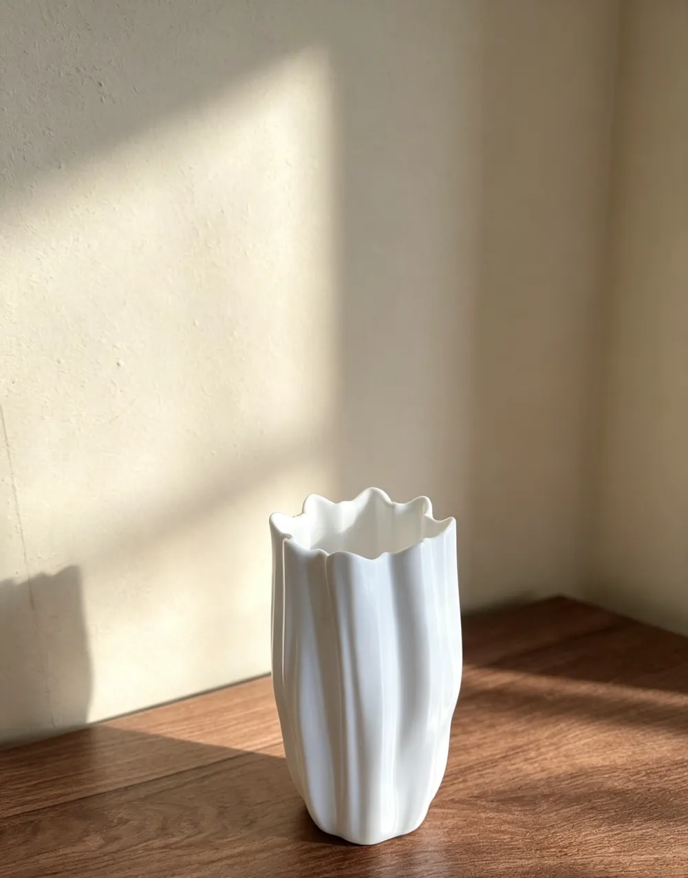 花瓶, , 褶苞, photo 3 of 5 - 花瓶, , 褶苞 Household